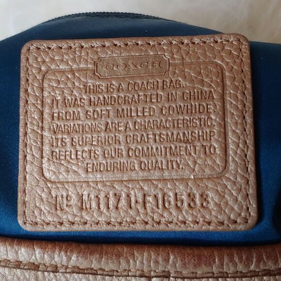 Coach purse authentic   - Picture 8 of 10